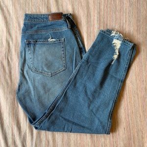 Hollister Mom Jeans - NWOT
